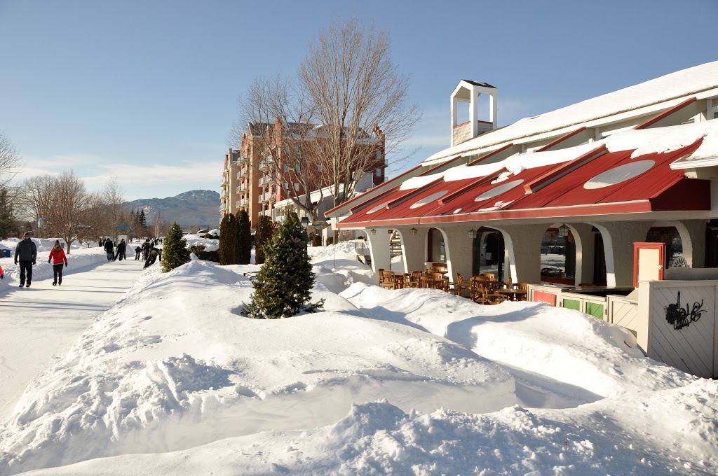 Hôtel Étoile-sur-le-Lac | 1200 Rue Principale O, Magog, QC J1X 2B8, Canada | Phone: (819) 843-6521