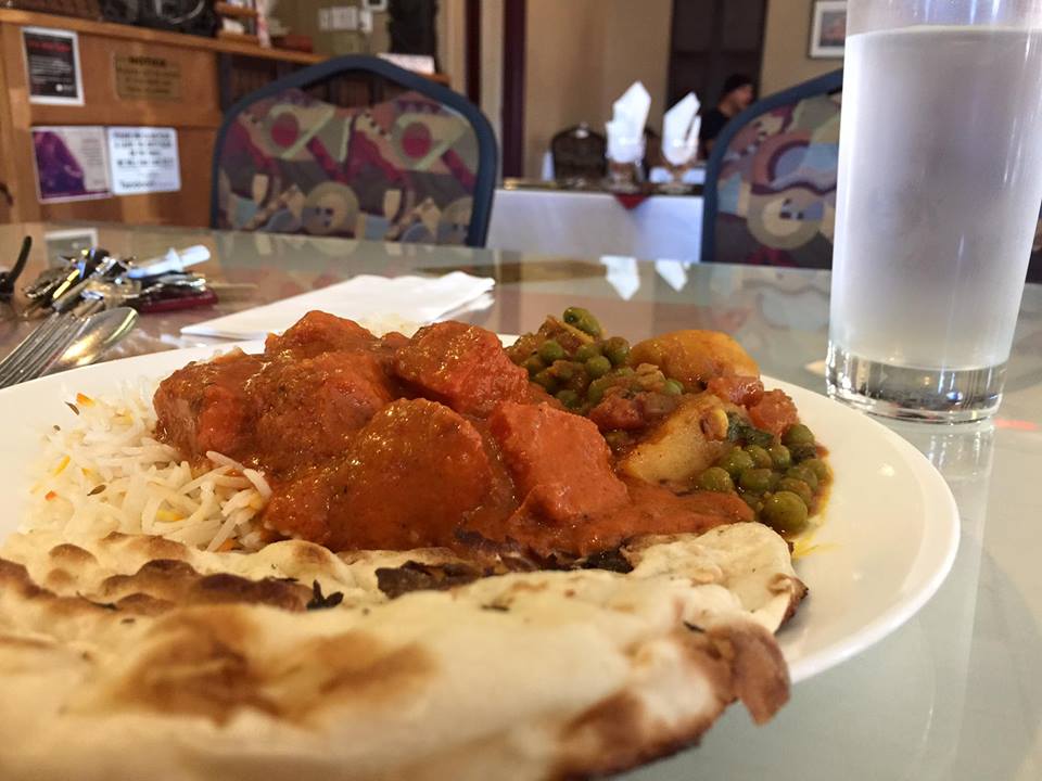 Tandoori Palace | 2102 Glenmore Trail, Calgary, AB T2C 2E6, Canada | Phone: (403) 720-6669
