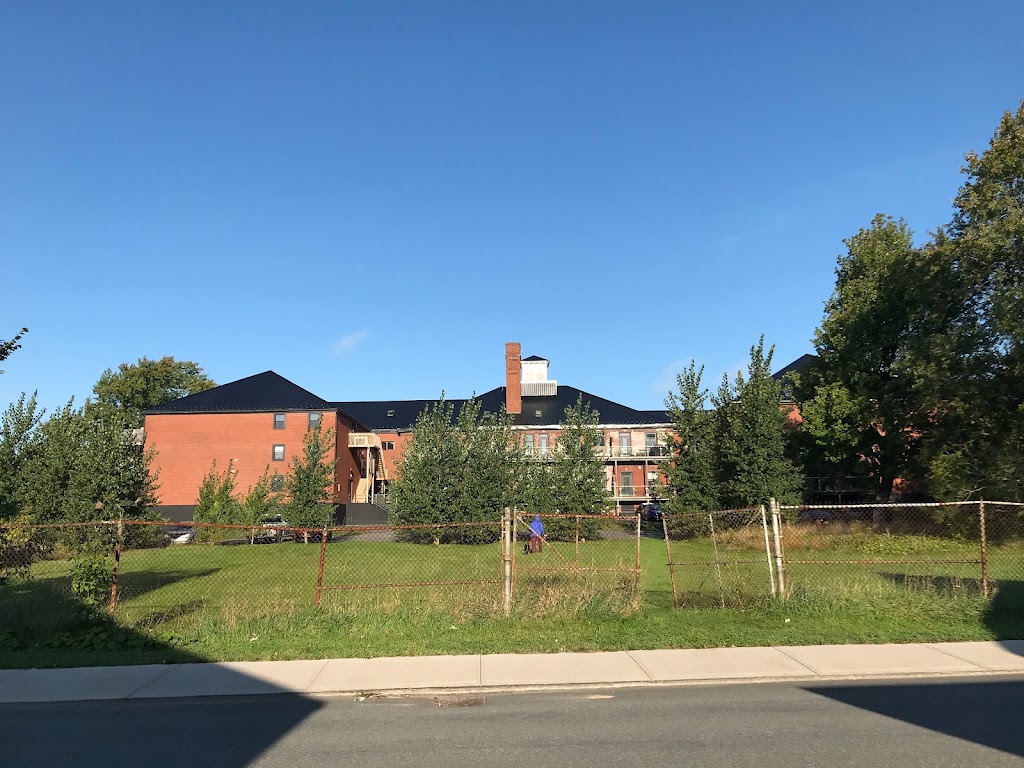Temperance Street School Apartments | 334 Temperance St, New Glasgow, NS B2H 3B5, Canada | Phone: (902) 755-3987