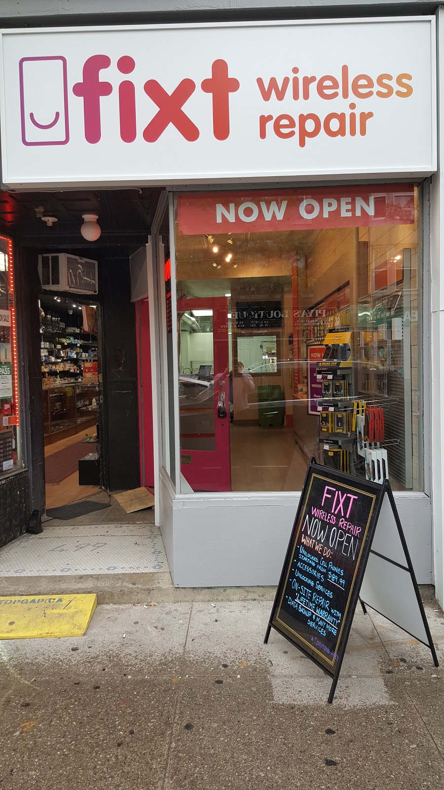 Fixt Wireless | 499 Bloor St W, Toronto, ON M5S 1Y2, Canada | Phone: (416) 961-3498