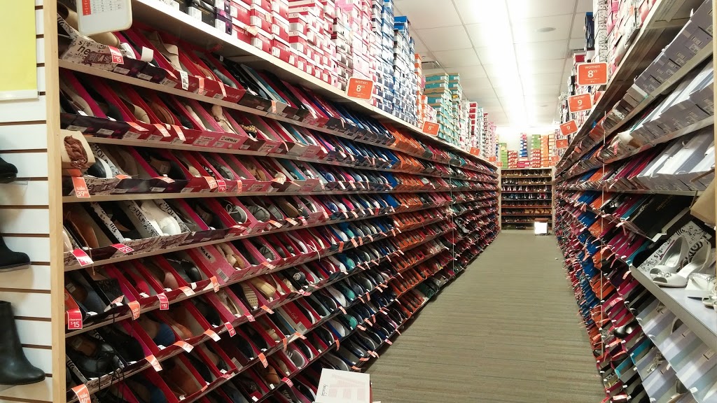 Payless ShoeSource | 261055 Crossiron Blvd UNIT 417, Rocky View No. 44, AB T4A 0G3, Canada | Phone: (403) 274-4410