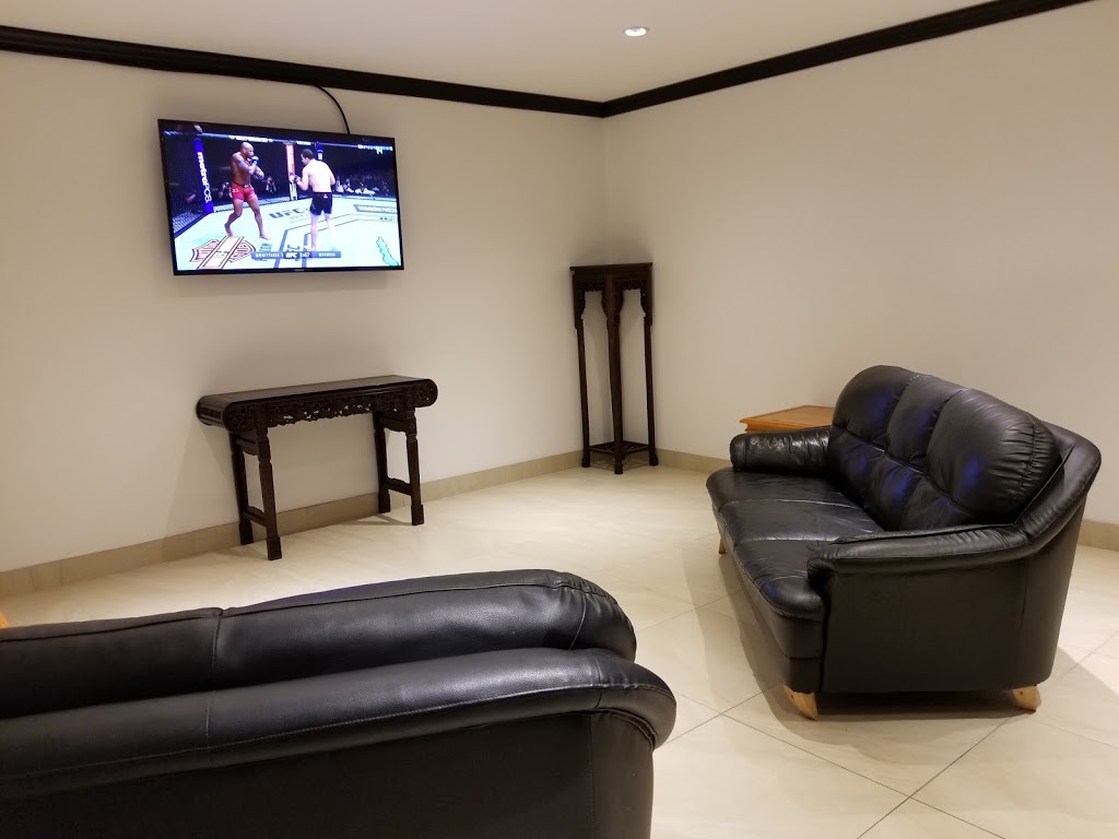 WORLD CHAMPION CLUB | 12851 No 5 Rd, Richmond, BC V7A 4E9, Canada | Phone: (604) 275-5288