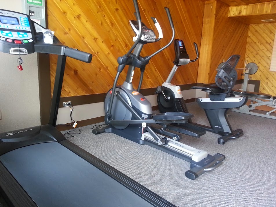 Best Seven Inn | 4063 1 St W, Claresholm, AB T0L 0T0, Canada | Phone: (403) 625-3347