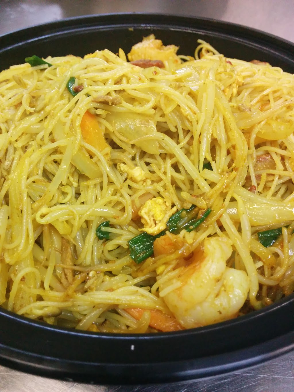 Barrhaven Lucky Panda Chinese Food | 3023 Cedarview Rd, Nepean, ON K2J 4A8, Canada | Phone: (613) 825-8080