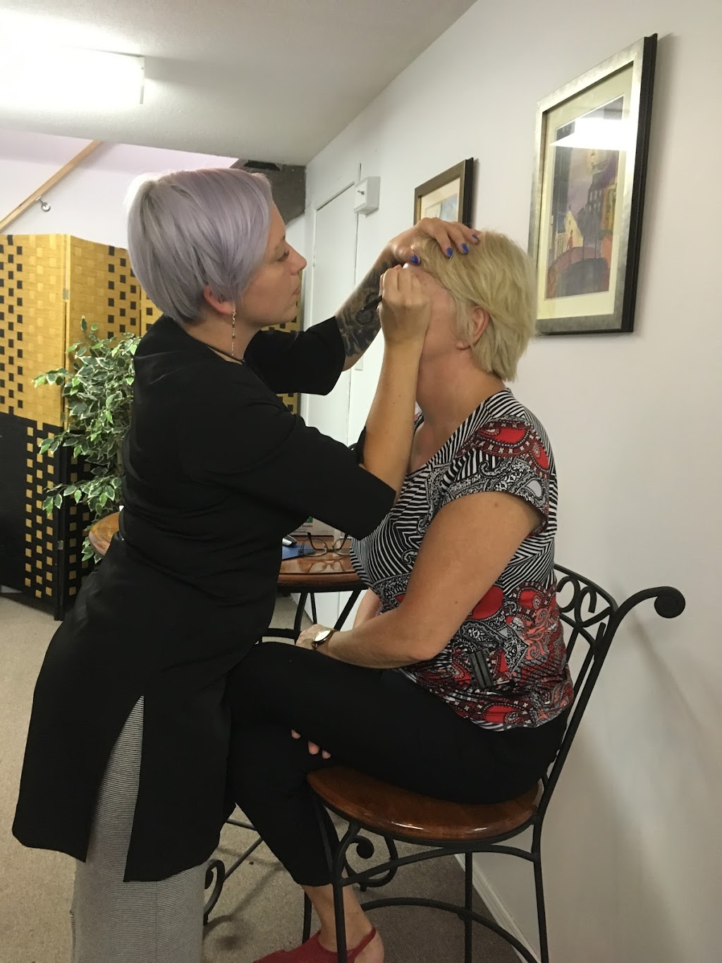 Institut de Maquillage Permanent Nicole Martinez | 645 Rue de la Place Publique, Laval, QC H7X 1G1, Canada | Phone: (514) 799-1119