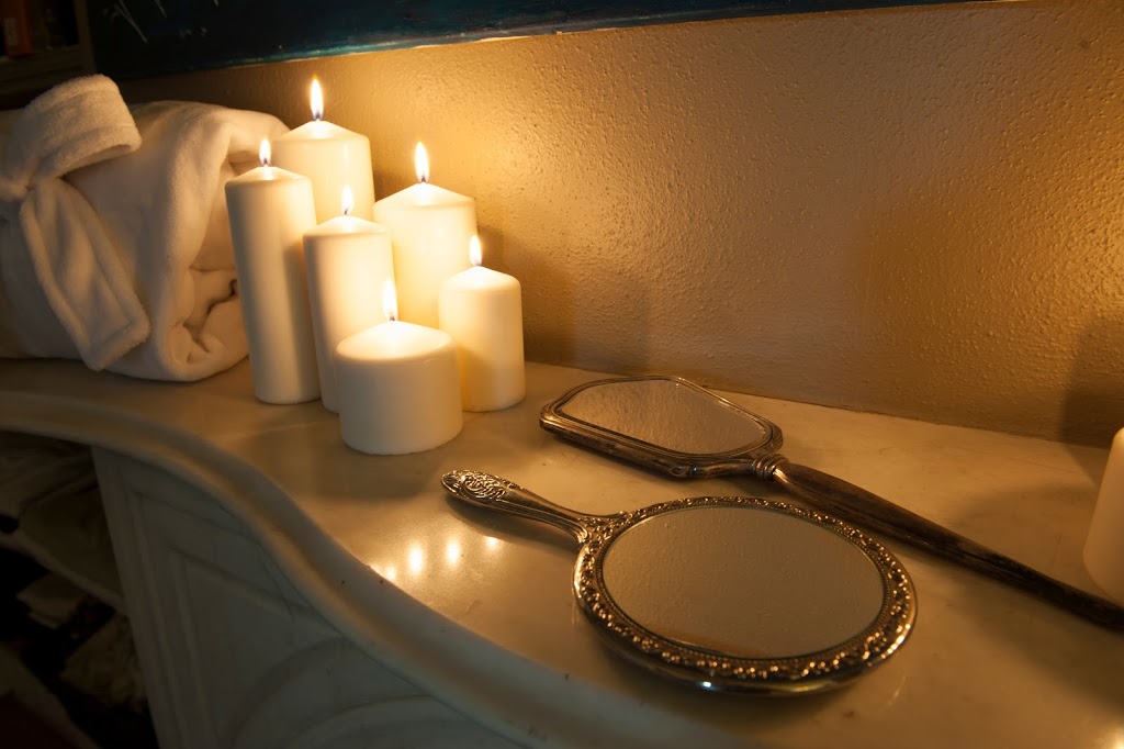 The Tonic Sugaring & Massage Studio | 30 Dumfries St, Paris, ON N3R 2C9, Canada | Phone: (519) 717-0924