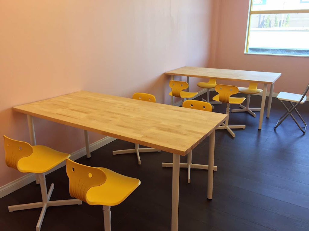Giraffe Learning Centre | 202-4751 Garden City Rd, Richmond, BC V6X 3M7, Canada | Phone: (778) 929-2882