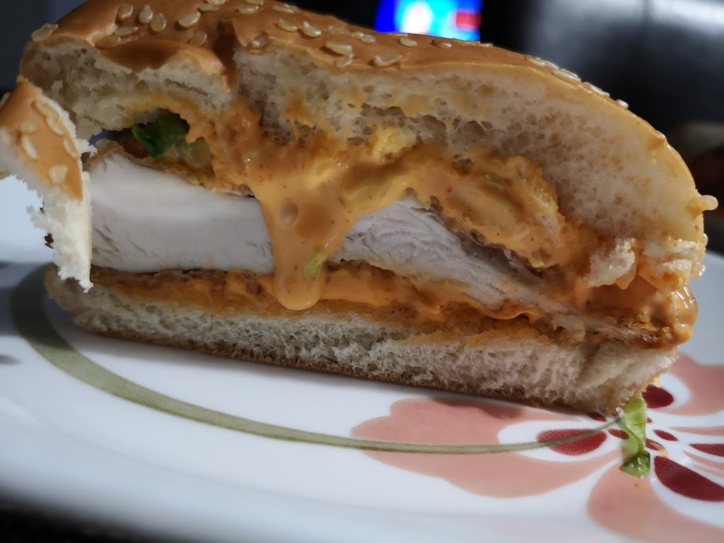 Mary Browns | 2694 Eglinton Ave E, Scarborough, ON M1K, Canada, Canada | Phone: (416) 266-1616