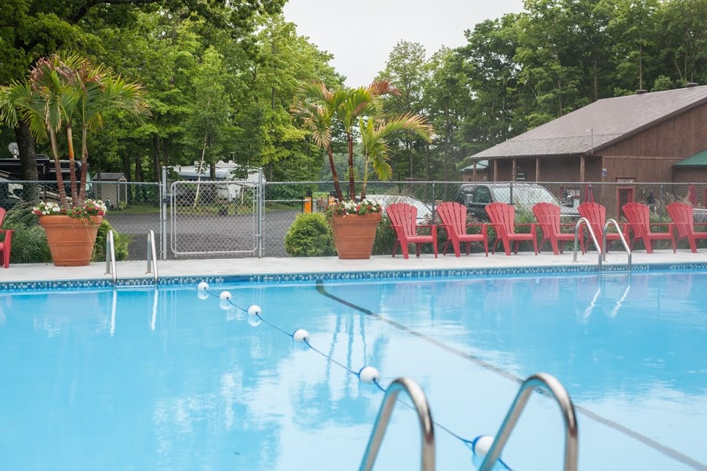 Camping Le Domaine Champêtre | 888 Montée de la Station, Saint-Vallier, QC G0R 4J0, Canada | Phone: (418) 884-2270