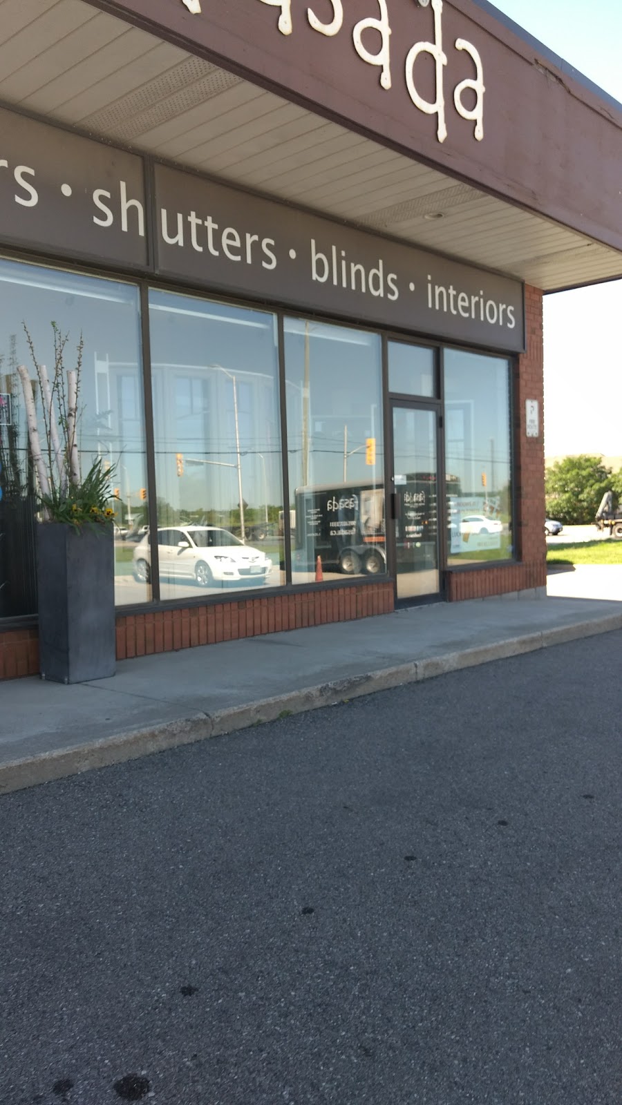 Fasada | 2512 Old Bronte Rd #4, Oakville, ON L6M 4J3, Canada | Phone: (905) 827-3331