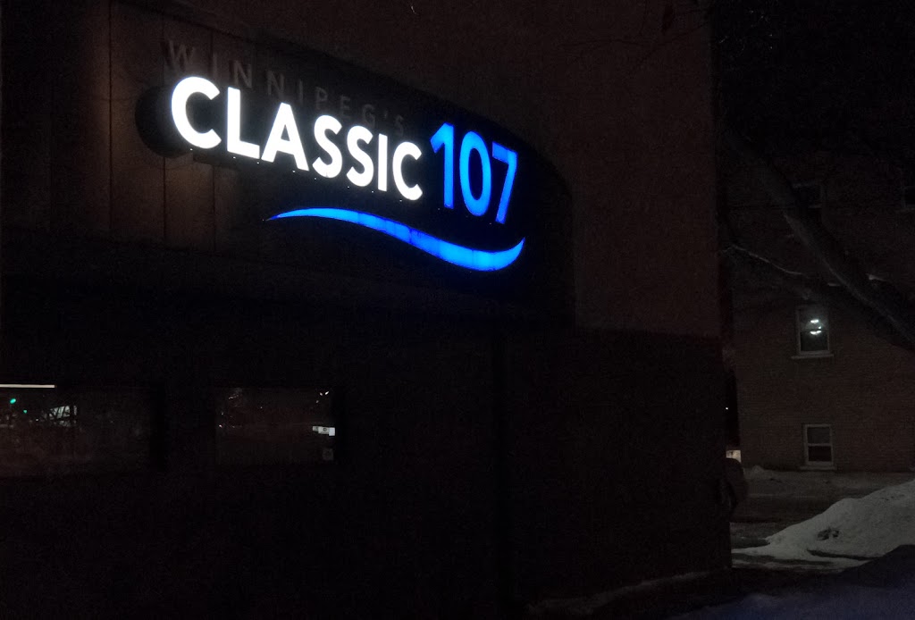 Classic 107.1 FM | 741 St Marys Rd, Winnipeg, MB R2M 3N5, Canada | Phone: (204) 256-2525