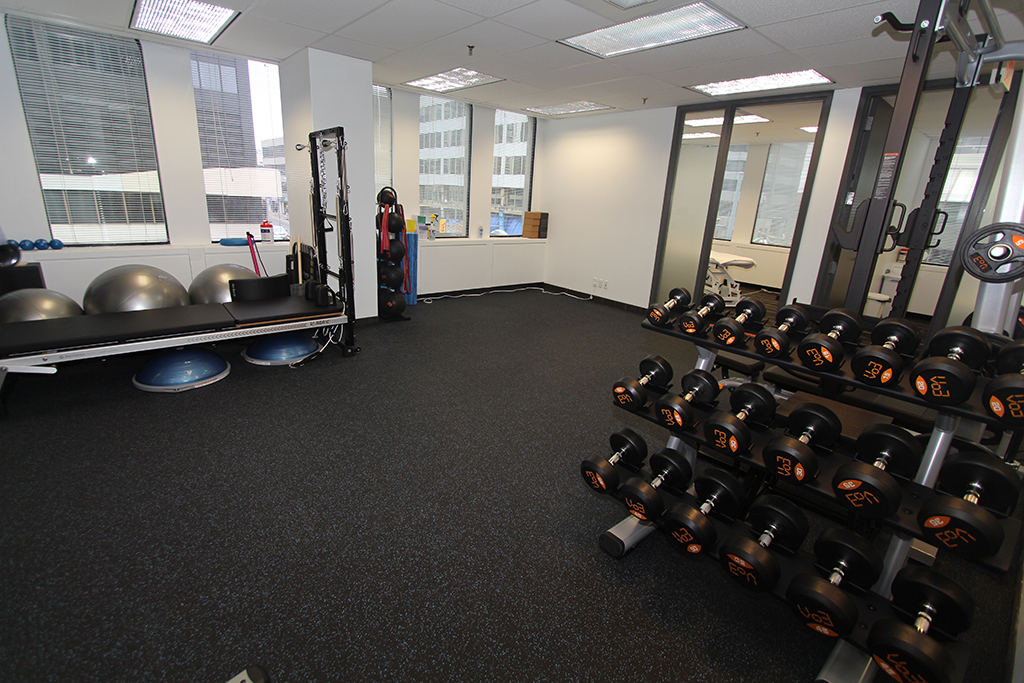 Ace Sports Clinic | 1 St Clair Ave W #302, Toronto, ON M4V 1K6, Canada | Phone: (416) 792-4223