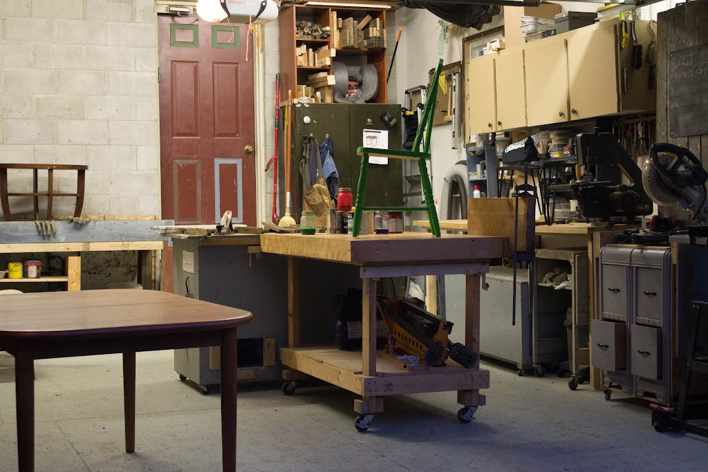 Chaise Restoration | 1569 Vercheres St, Orléans, ON K1C 6B8, Canada | Phone: (613) 720-4118