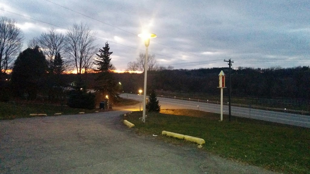 Westmount Motel | 585076 Beachville Rd, Woodstock, ON N4S 7V6, Canada | Phone: (519) 539-2073