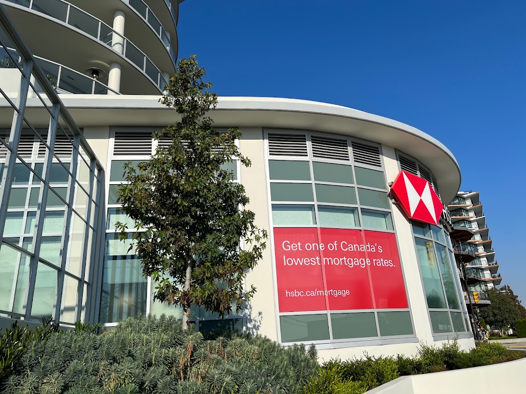 HSBC Bank | 1405 Johnston Rd, White Rock, BC V4B 3Z4, Canada | Phone: (888) 310-4722