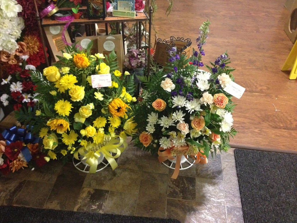 Clarke Floral Design | 518 Cranes Rd, Upper Island Cove, NL A0A 4E0, Canada | Phone: (709) 589-2908