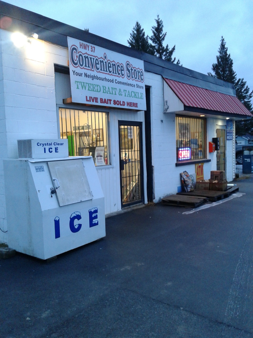 Hwy 37 Convenience | 4822 ON-37, Thomasburg, ON K0K 3H0, Canada | Phone: (613) 478-4780