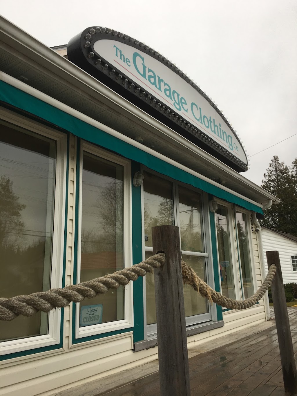 The Garage Clothing Co | 209 Main St, Sauble Beach, ON N0H 2G0, Canada | Phone: (519) 422-1568