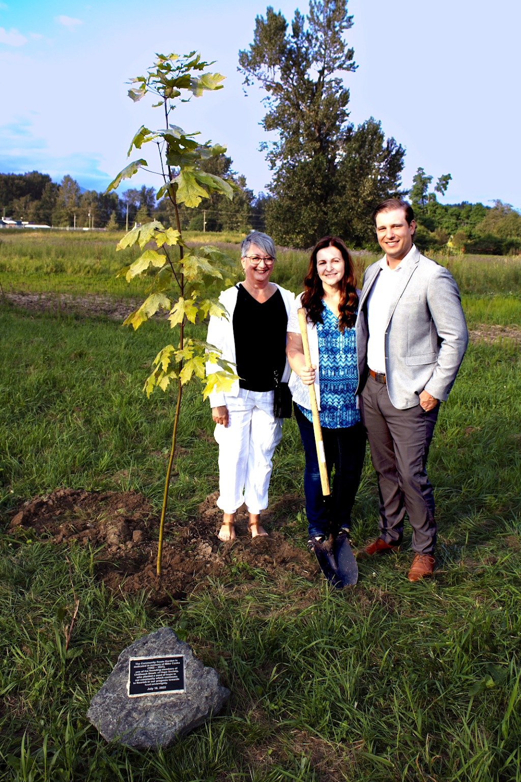Community Roots Garden | 44825 Wolfe Rd, Chilliwack, BC V2P 8A8, Canada | Phone: (604) 701-4944
