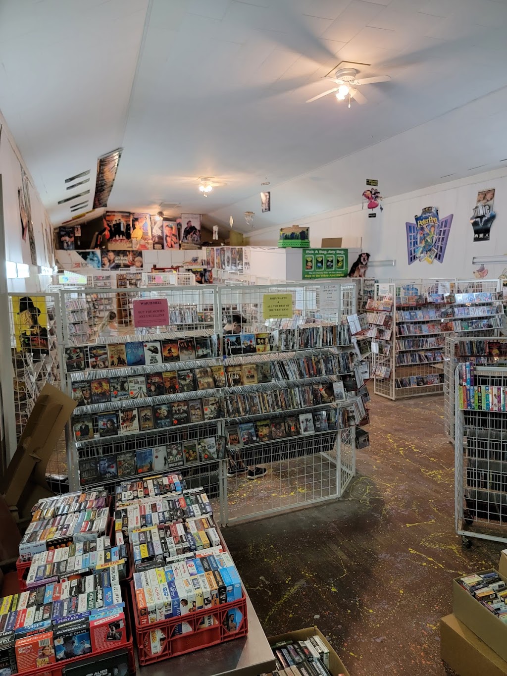 Video Stop Watrous | 300 Main St, Watrous, SK S0K 4T0, Canada | Phone: (306) 419-9375