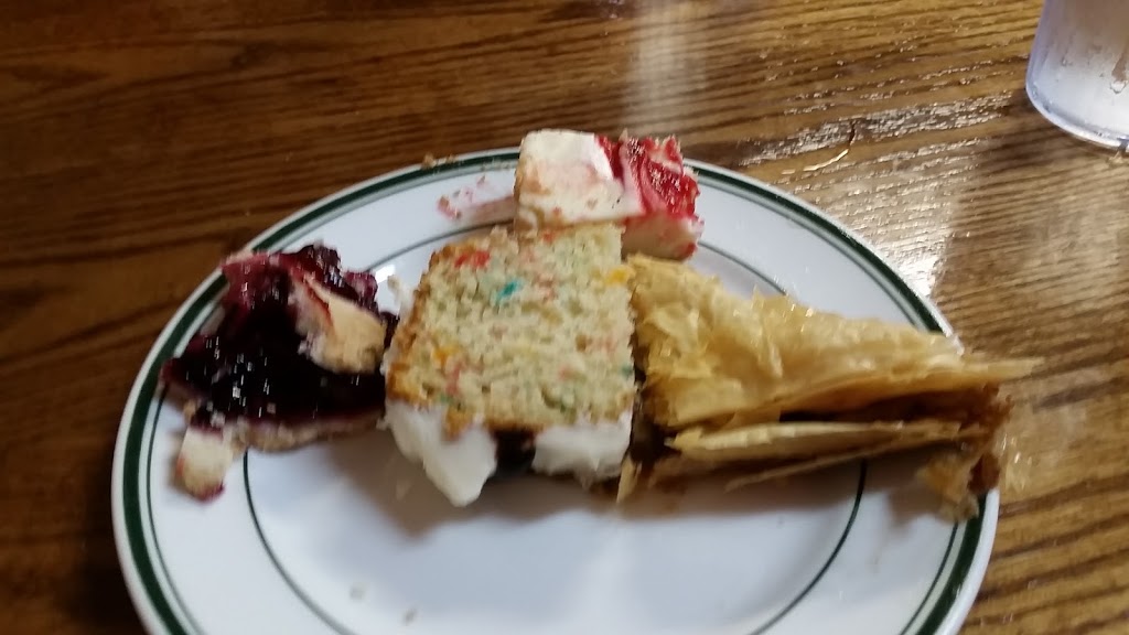 Belmont Town Restaurant and Catering | 14139 Belmont Rd, Belmont, ON N0L 1B0, Canada | Phone: (519) 644-1726