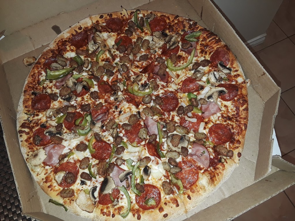 Dominos Pizza | 1684 Lakeshore Rd W, Mississauga, ON L5J 1J5, Canada | Phone: (905) 855-9000