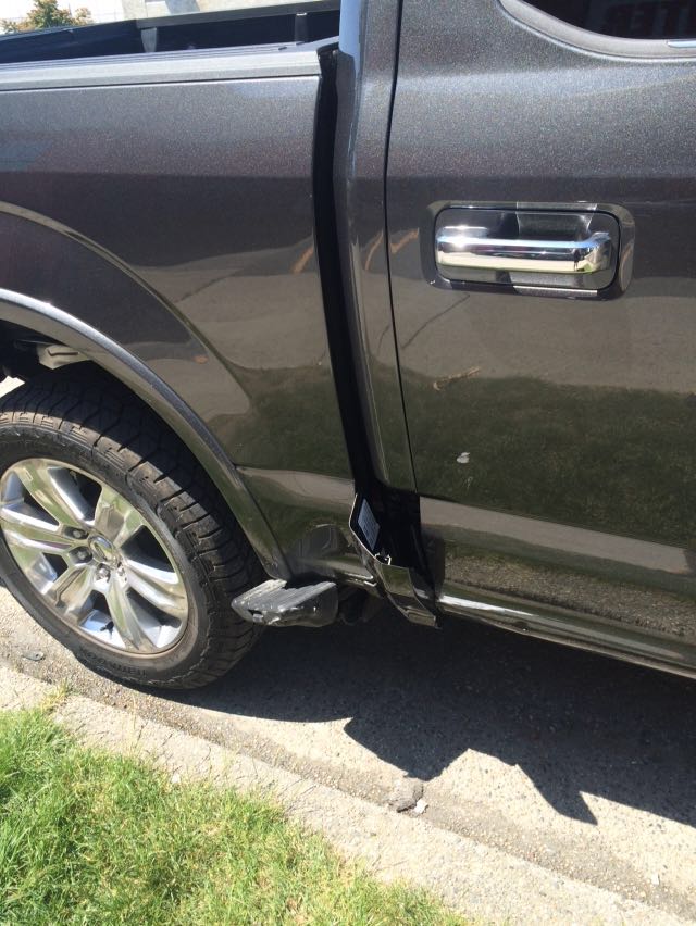 24 Hr Collision Center | 8250 St George St, Vancouver, BC V5X 3S5, Canada | Phone: (604) 327-2400