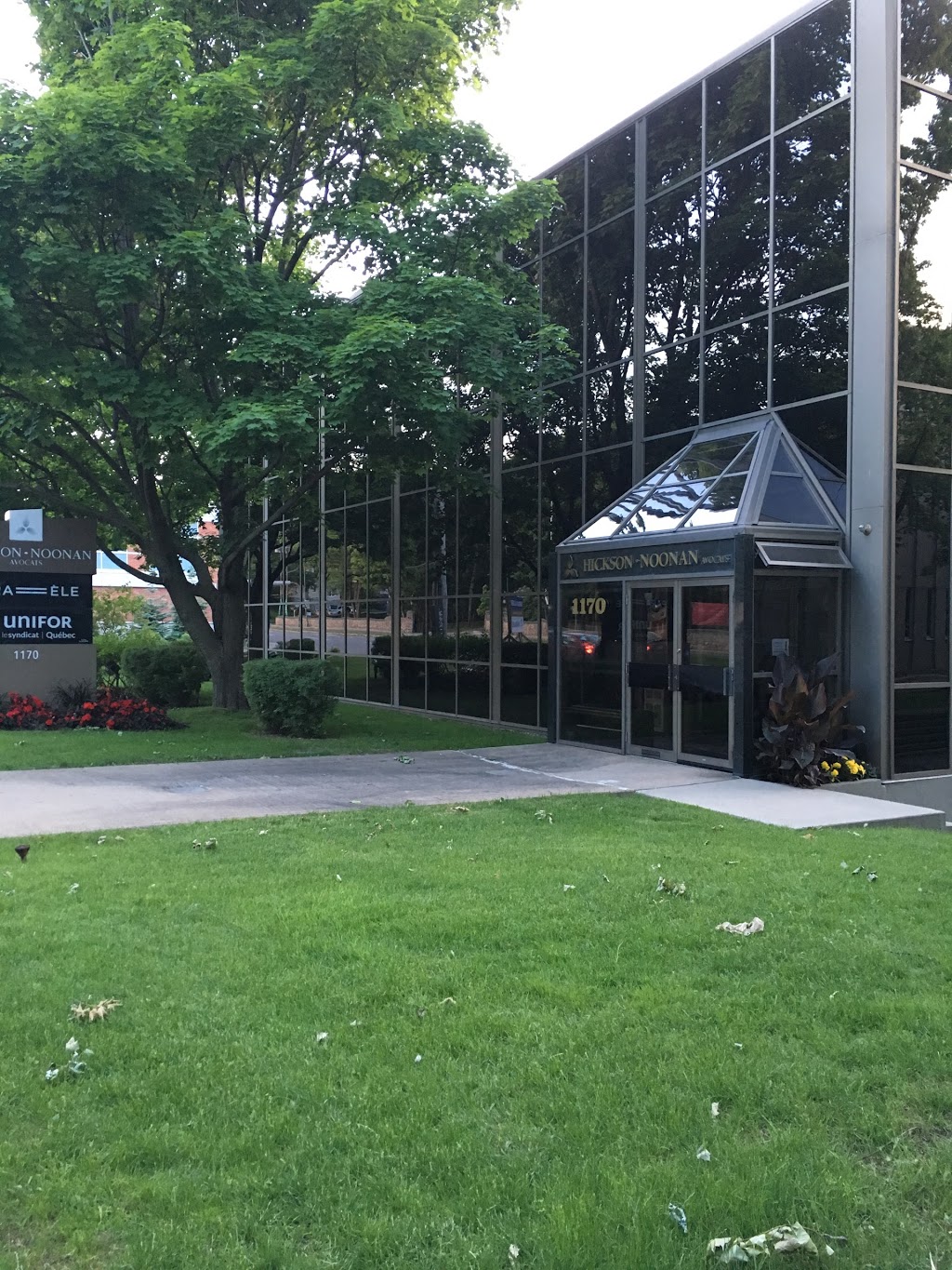 Hickson Noonan | 1170 Grande Allée O, Québec, QC G1S 1E5, Canada | Phone: (418) 681-9671