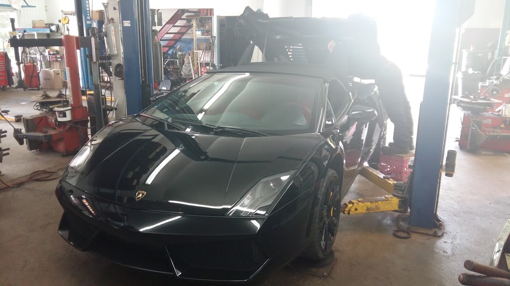 Autos du Monde | 3596 Rue de lHêtrière, Saint-Augustin-de-Desmaures, QC G3A 2L4, Canada | Phone: (418) 877-8400