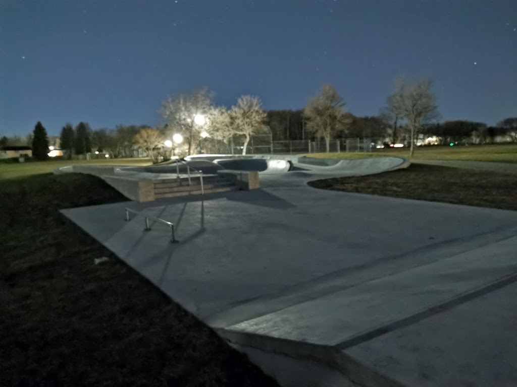 Chornick Park | Winnipeg, MB R2G, Canada | Phone: 1204311