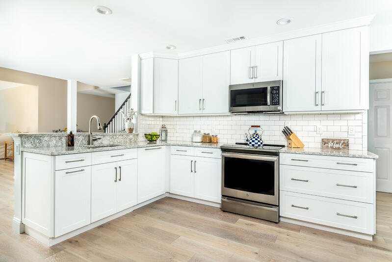 Quality Cabinet Refinishing | 49 Acorn Crescent, Wasaga Beach, ON L9Z 1L6, Canada | Phone: (905) 962-3900