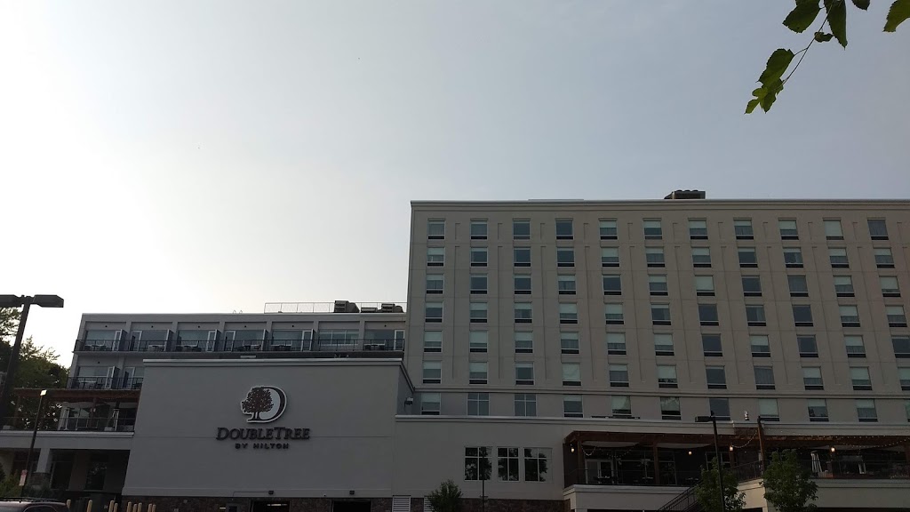 DoubleTree by Hilton Hotel Niagara Falls New York | 401 Buffalo Ave, Niagara Falls, NY 14303, USA | Phone: (716) 524-3333