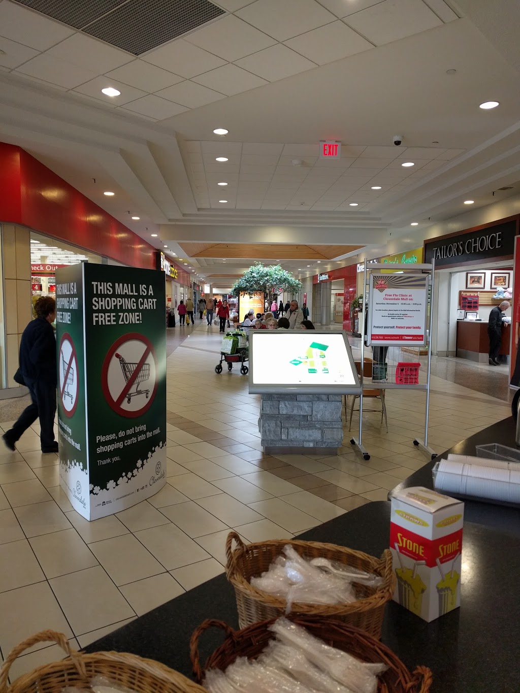 Scotiabank | 250 The East Mall, Etobicoke, ON M9B 3Y8, Canada | Phone: (416) 233-1283