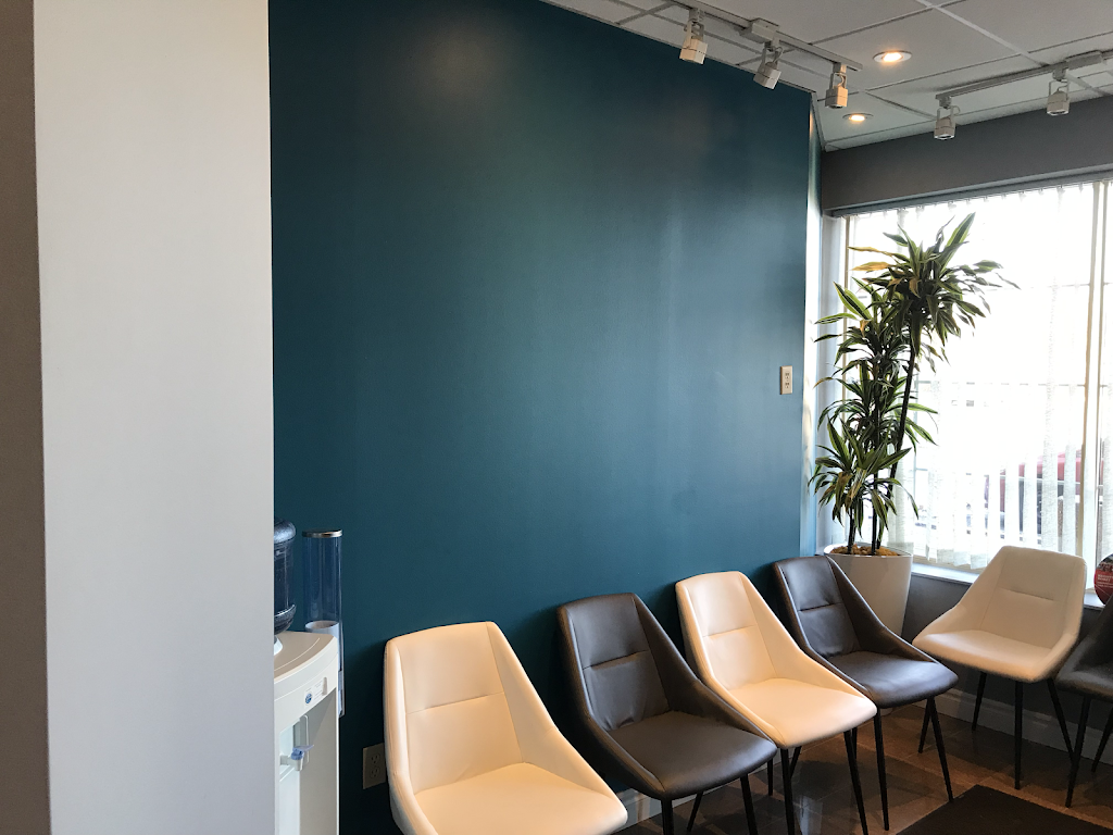 Smileton Dental | 860 N Park Dr #8, Brampton, ON L6S 4N5, Canada | Phone: (905) 459-8898