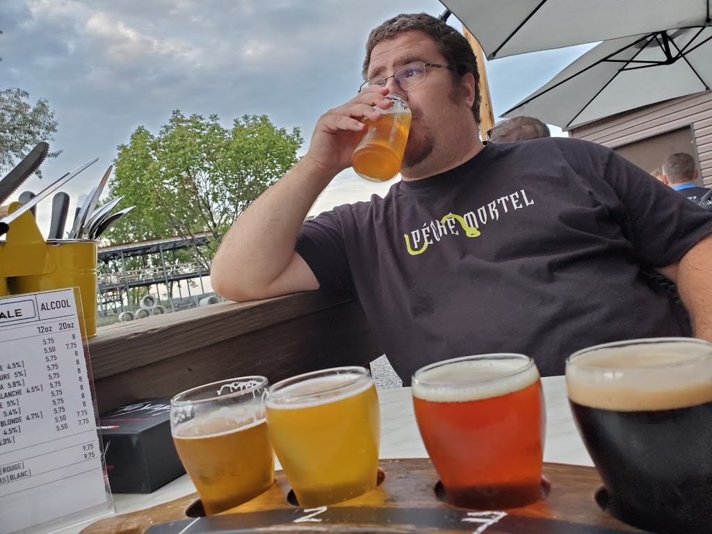 Microbrasserie La Centrale | 2 Rue Richardson, Beauharnois, QC J6N 2T1, Canada | Phone: (450) 395-0953