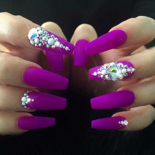 Nail Lounge & Spa | 2111 Jane St #8, North York, ON M3M 1A2, Canada | Phone: (647) 350-6888