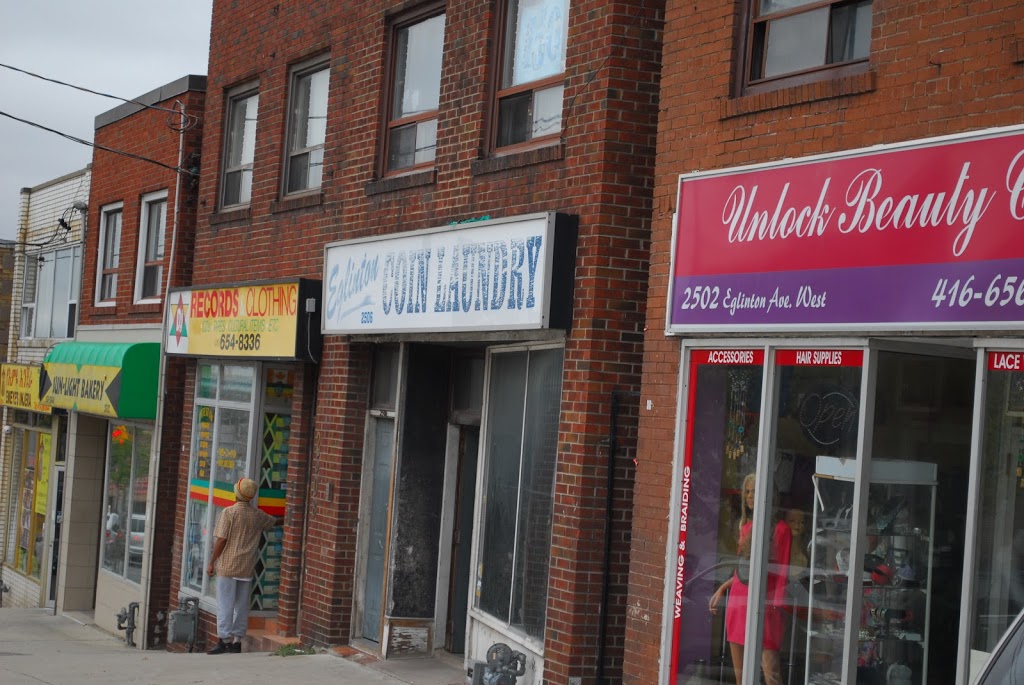 Dj Records & Clothing | 2514 Eglinton Ave W, York, ON M6M 1T1, Canada | Phone: (416) 654-8336