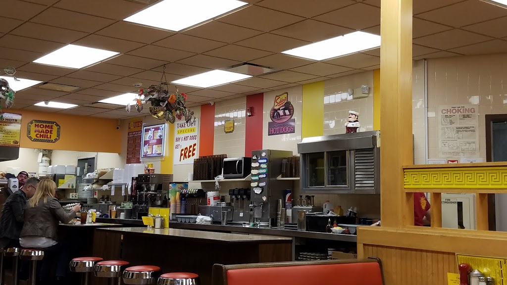 Louies Texas Red Hots | 3905 Southwestern Blvd, Orchard Park, NY 14127, USA | Phone: (716) 648-6200