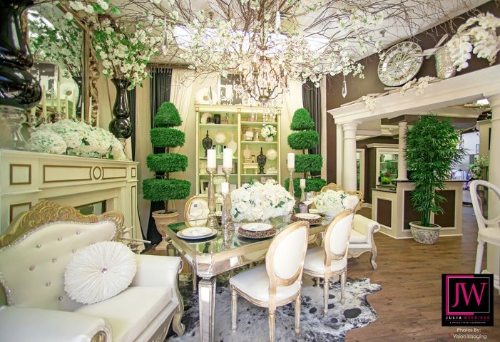 Julia Flowers | 385 Frederick St, Kitchener, ON N2H 2P2, Canada | Phone: (519) 603-2144