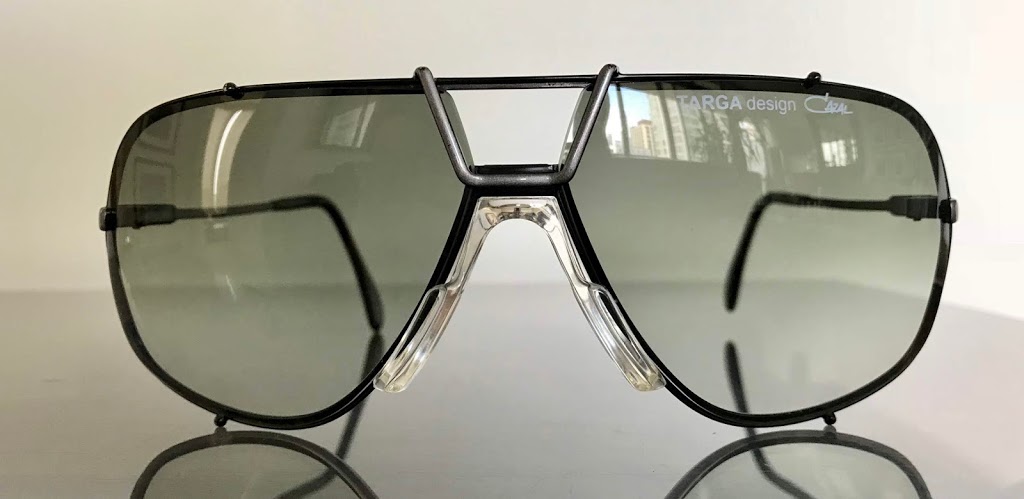 Spectacle | 18 Rack House Mews, Toronto, ON M5A 3C4, Canada | Phone: (416) 363-5300