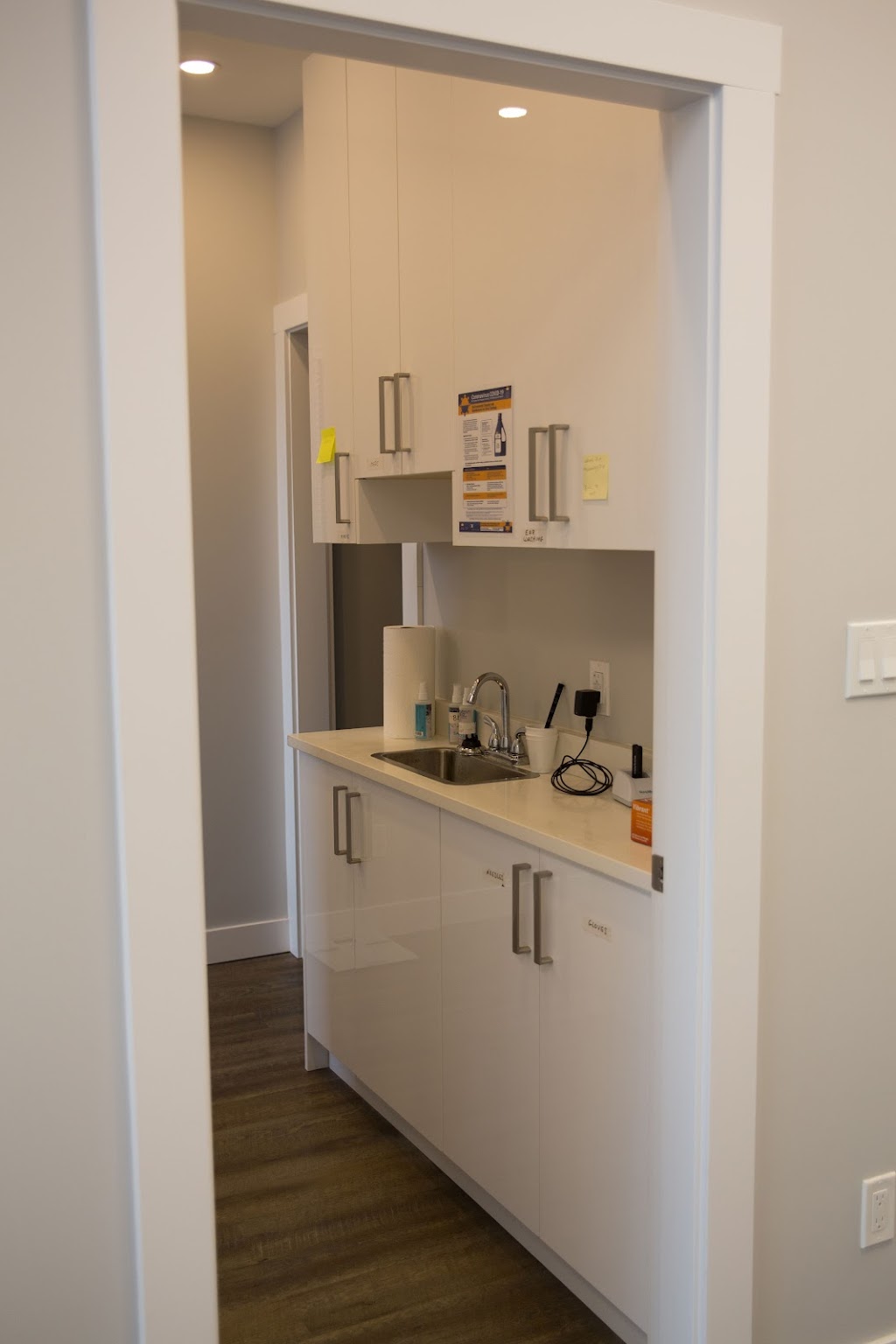 Meadows View Medical Clinic | 12460 191 St, Unit 5 (facing, McMyn Rd, Pitt Meadows, BC V3Y 2J2, Canada | Phone: (778) 670-6730