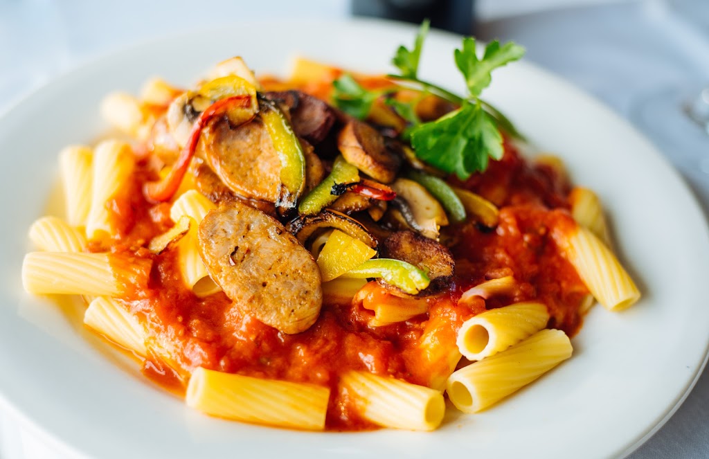 Restaurant Fresco | 1A2, 6040 Boulevard des Grandes-Prairies, St. Leonard, QC H1P 1A2, Canada | Phone: (514) 329-1904