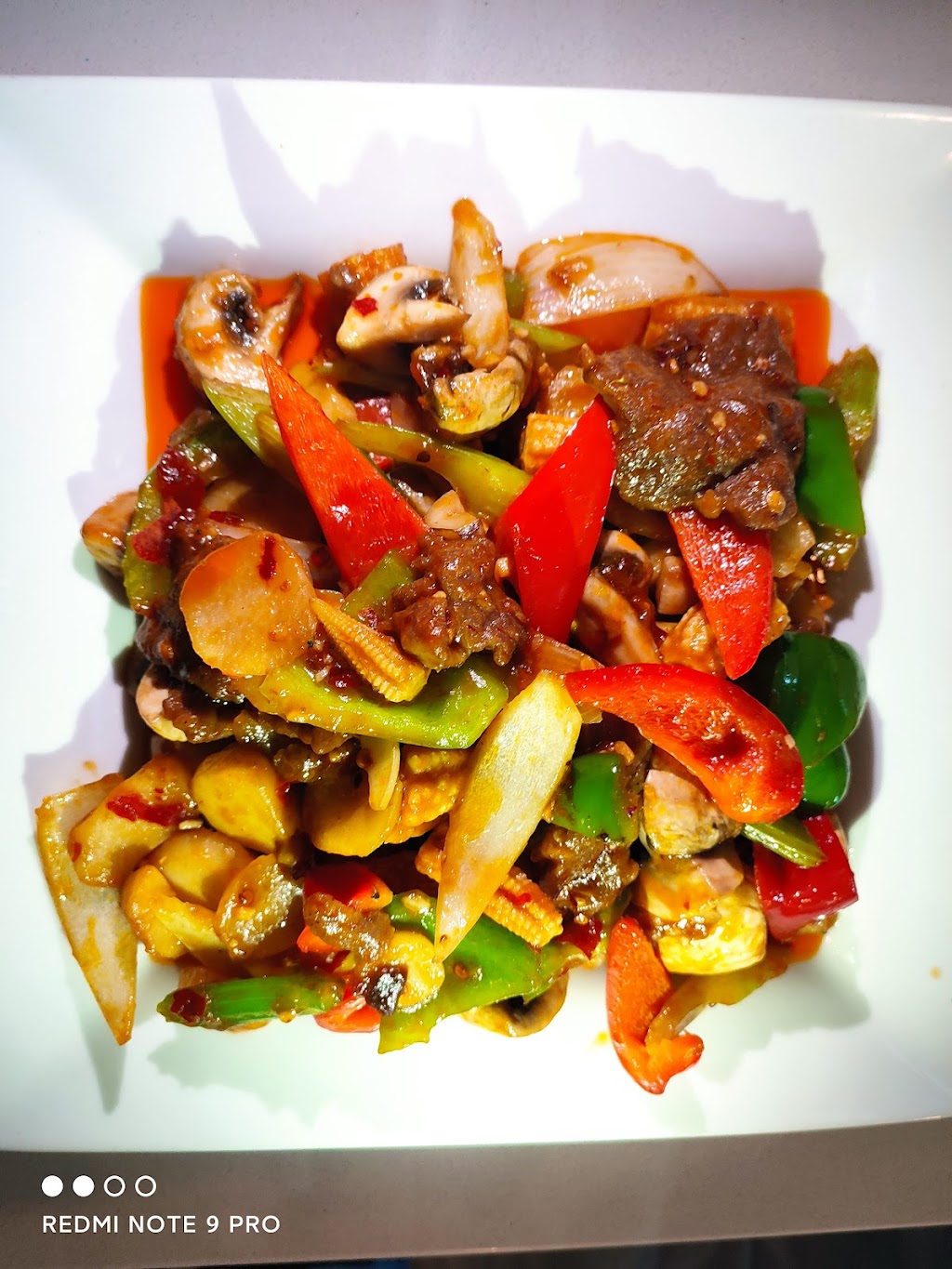 Red Bowl Chinese Restaurant | 205 19 Ave Unit 3, Nisku, AB T9E 0W8, Canada | Phone: (780) 770-2354