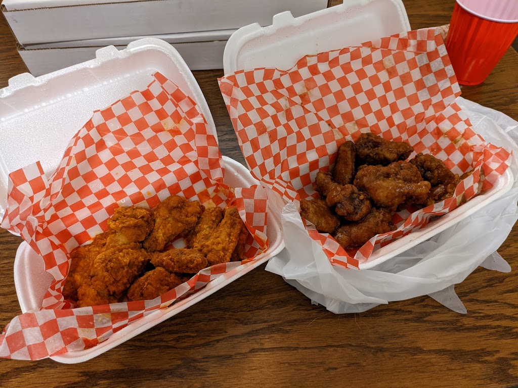 Woody Burger & Pizzeria | 102 Ottawa St E, Havelock, ON K0L 1Z0, Canada | Phone: (705) 778-1010