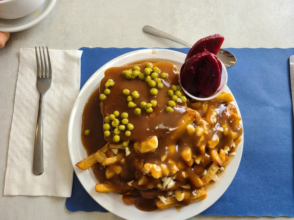Resto Des Copains | 191 Rue de Quen, Dolbeau-Mistassini, QC G8L 4S1, Canada | Phone: (418) 276-8466