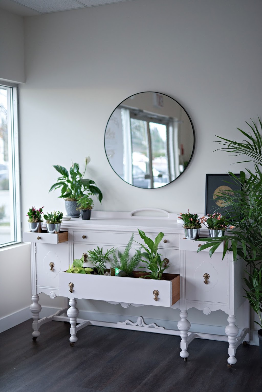 Everbloom Designs | 1520 McCallum Rd #103, Abbotsford, BC V2S 8A3, Canada | Phone: (778) 880-1688