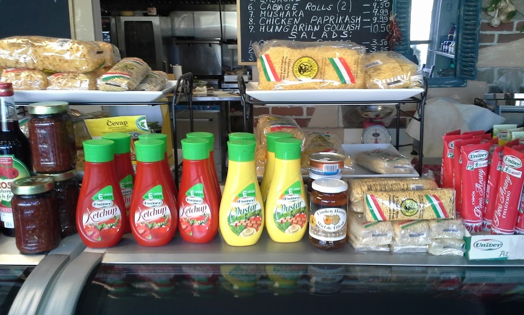 The Lunch Box | 562 Lakeshore Rd E, Mississauga, ON L5G 1J3, Canada | Phone: (905) 990-2780