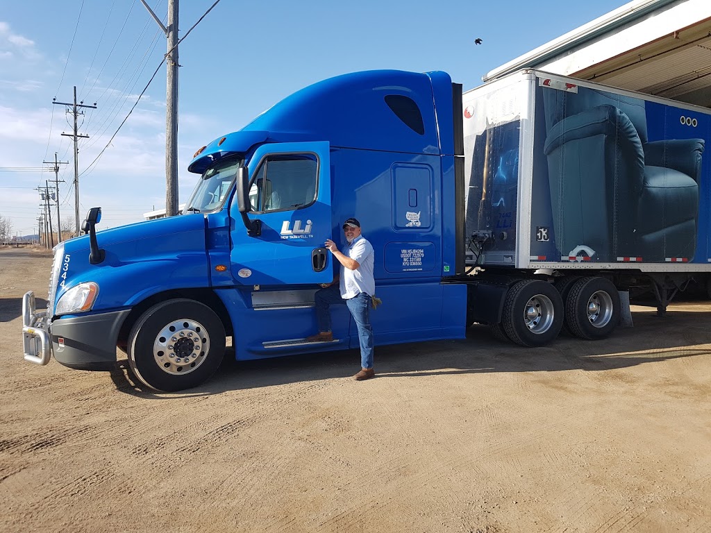 Reids / Ashley Distribution Centre | 800 Field St, Thunder Bay, ON P7B 3W3, Canada | Phone: (807) 701-5954