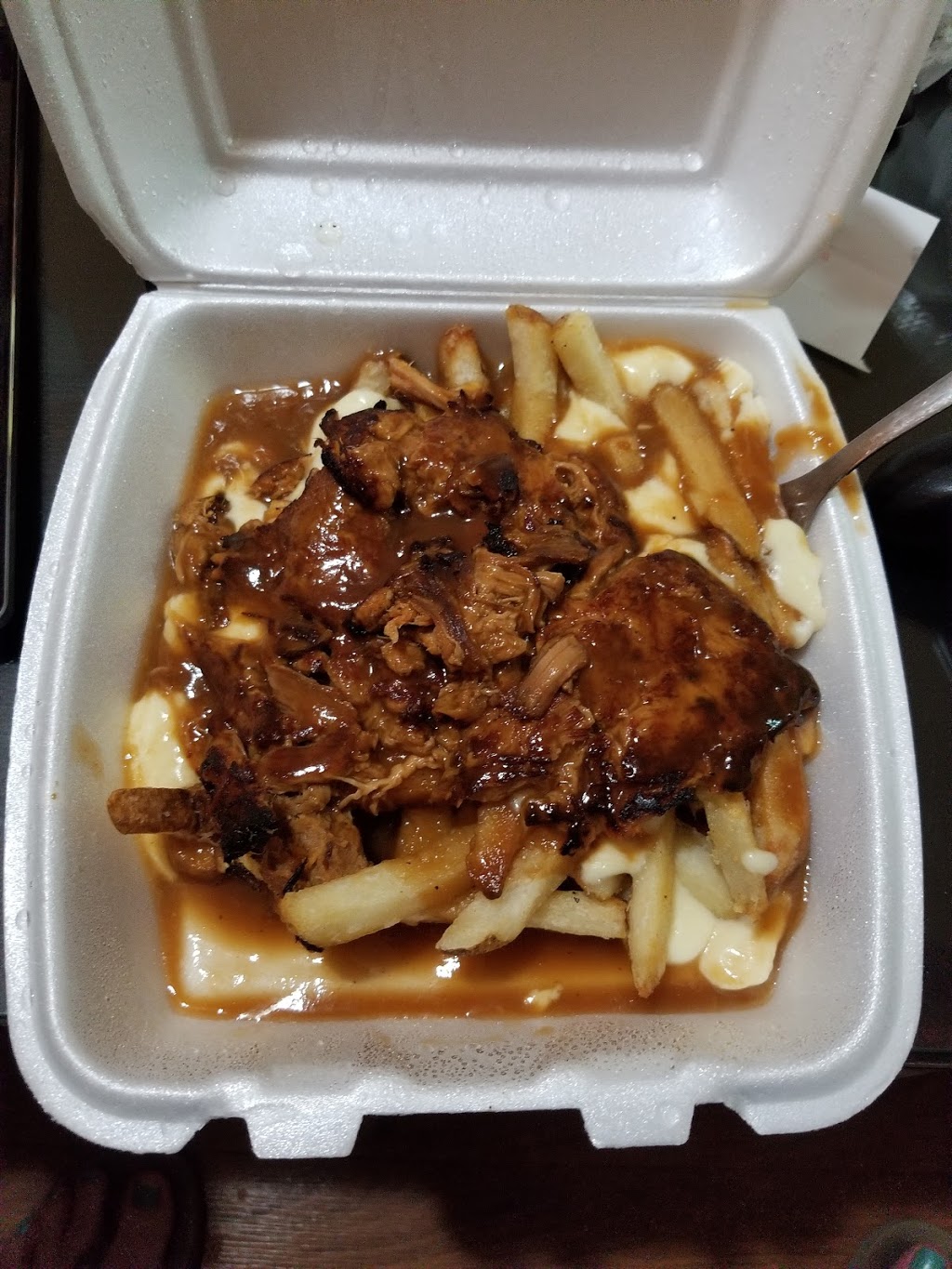 Big Daddys Pizza, BBQ & Poutine | 22709 Lougheed Hwy, Maple Ridge, BC V2X 2V5, Canada | Phone: (604) 467-6666