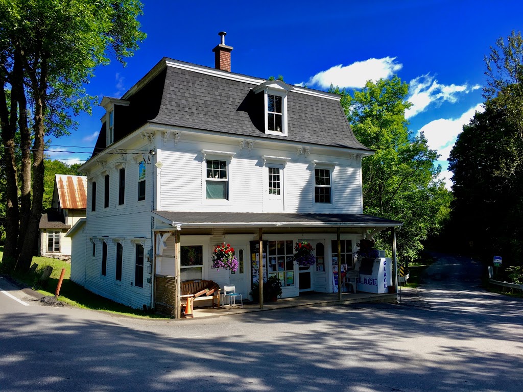 Jewetts General Store / Magasin général Jewett | 3 Chemin George-R.-Jewett, Mansonville, QC J0E 1X0, Canada | Phone: (450) 292-5245